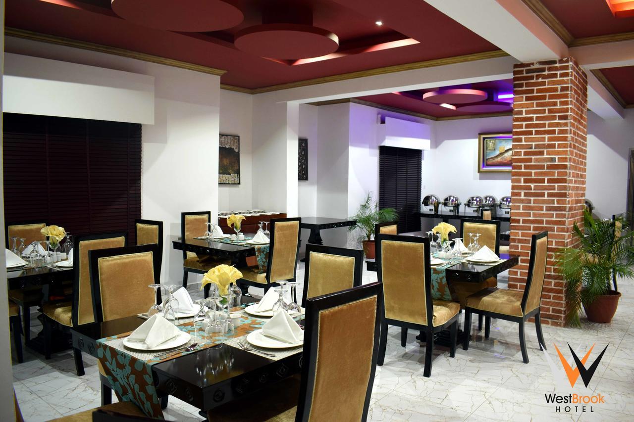 Westbrook Hotel Owerri Kültér fotó