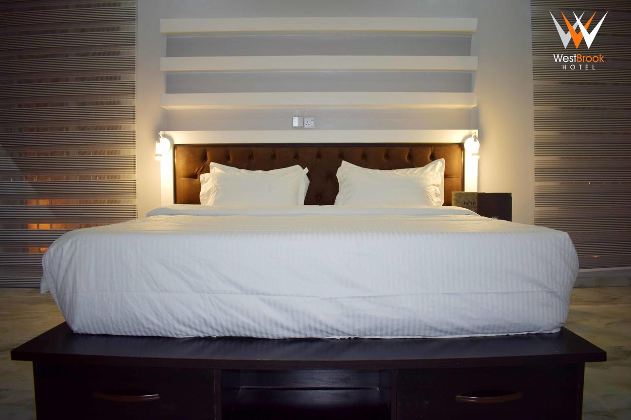 Westbrook Hotel Owerri Kültér fotó