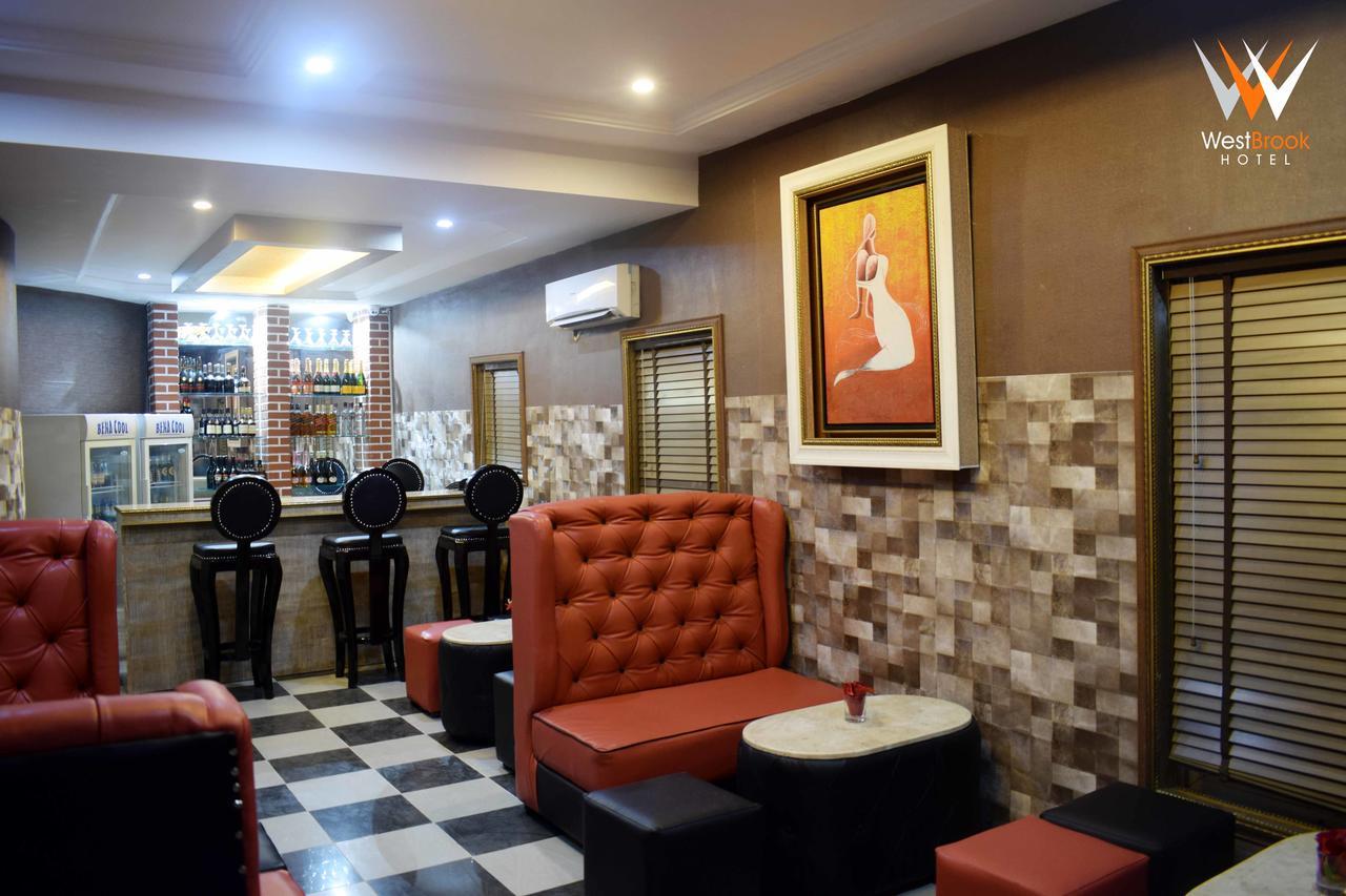 Westbrook Hotel Owerri Kültér fotó