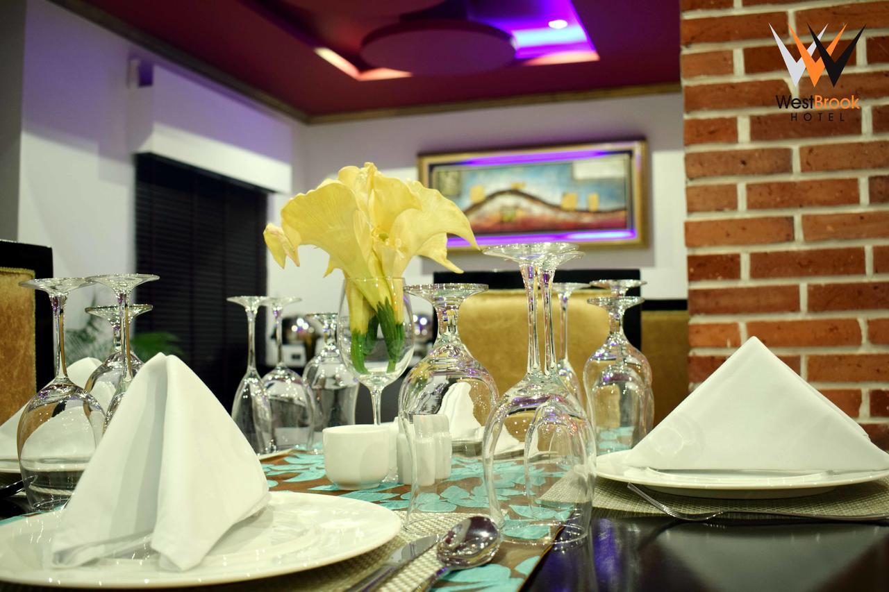 Westbrook Hotel Owerri Kültér fotó